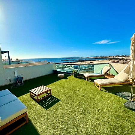 Apartamento Villa Bruno Con Vistas Al Mar, Primera Linea De Playa El Cotillo  Экстерьер фото