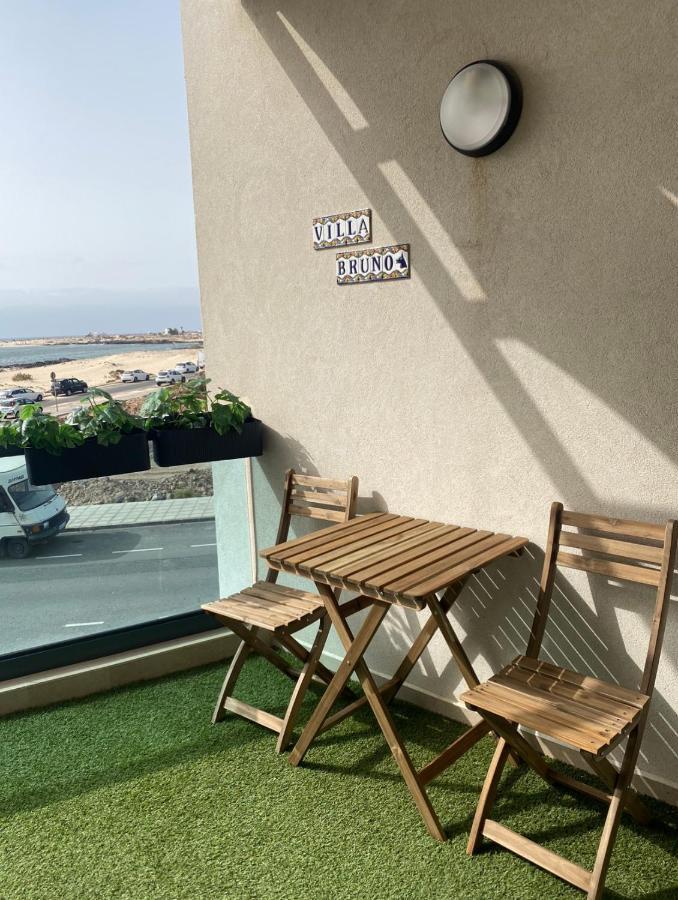 Apartamento Villa Bruno Con Vistas Al Mar, Primera Linea De Playa El Cotillo  Экстерьер фото