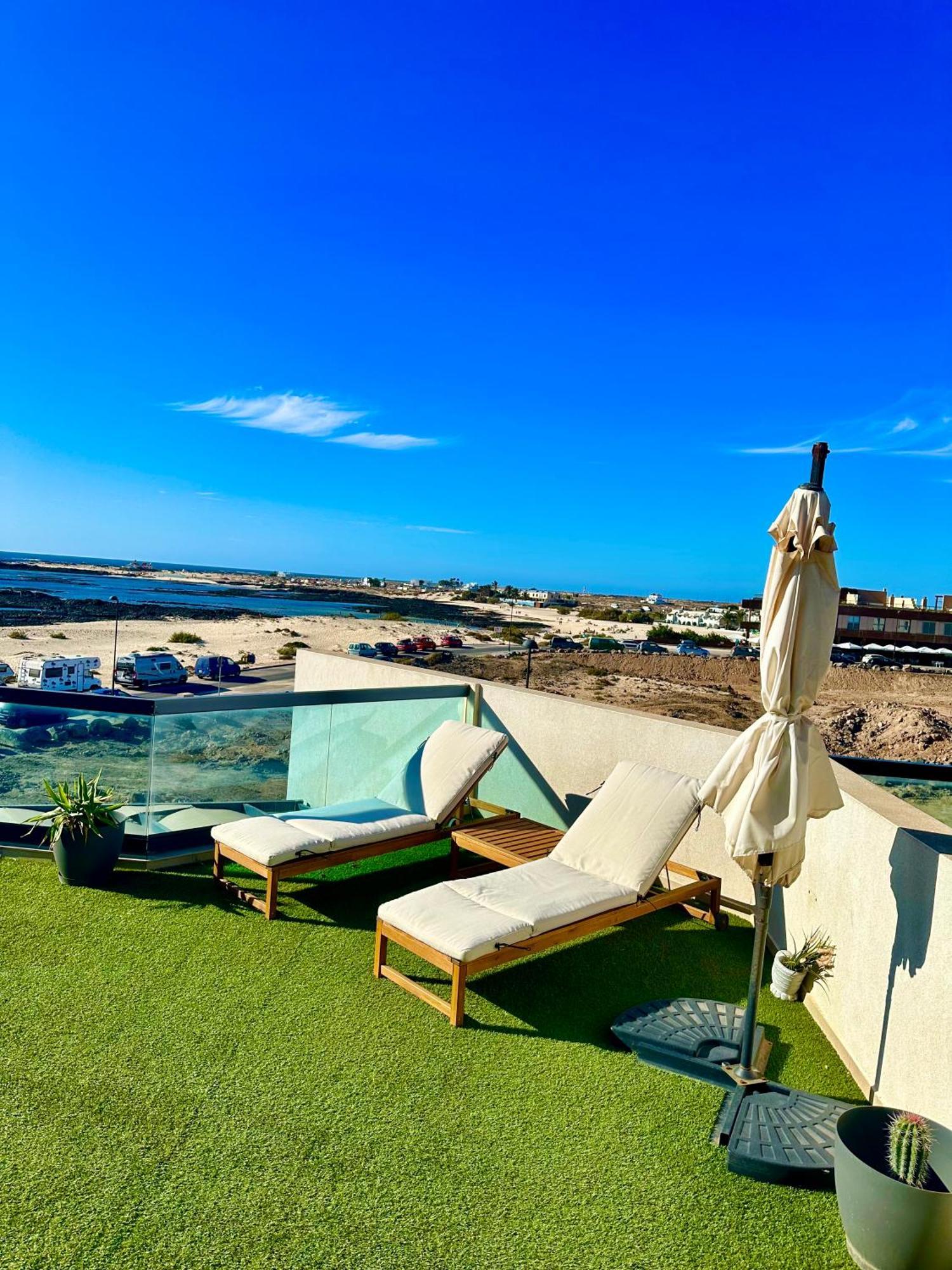 Apartamento Villa Bruno Con Vistas Al Mar, Primera Linea De Playa El Cotillo  Экстерьер фото